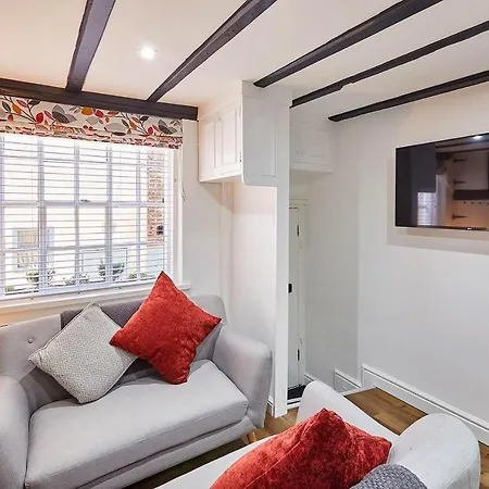 Host & - Thimble Holiday home Whitby