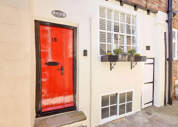 Host & - Thimble Holiday home Whitby