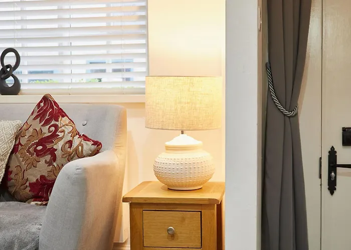 Host & - Thimble بيت للعطل